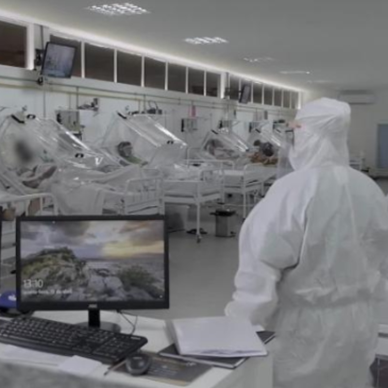 ブラジルで事件が急増する中、ボルソナロは引き続きCovid-19の脅威を却下